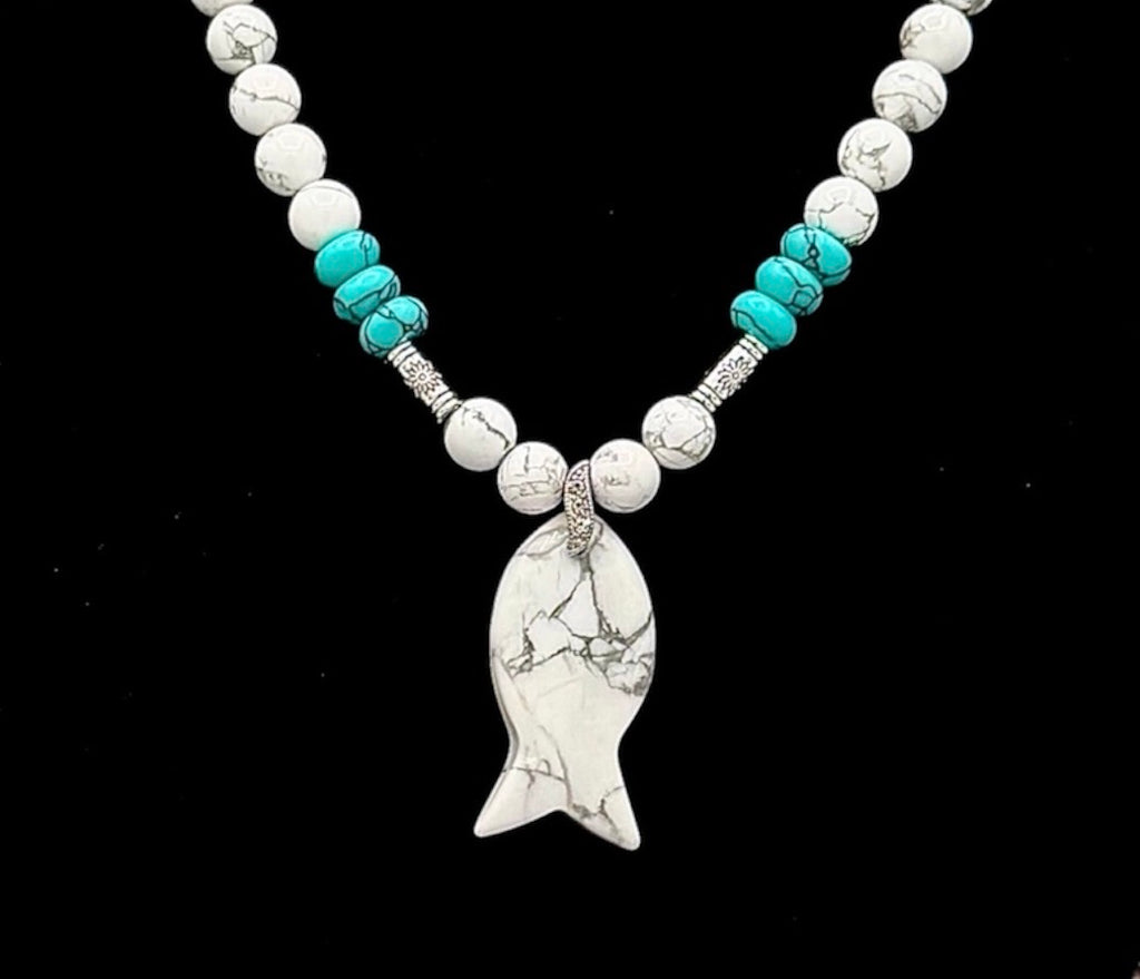 Pez - Turquoise and White Howlite Beaded Necklace & Earring Set